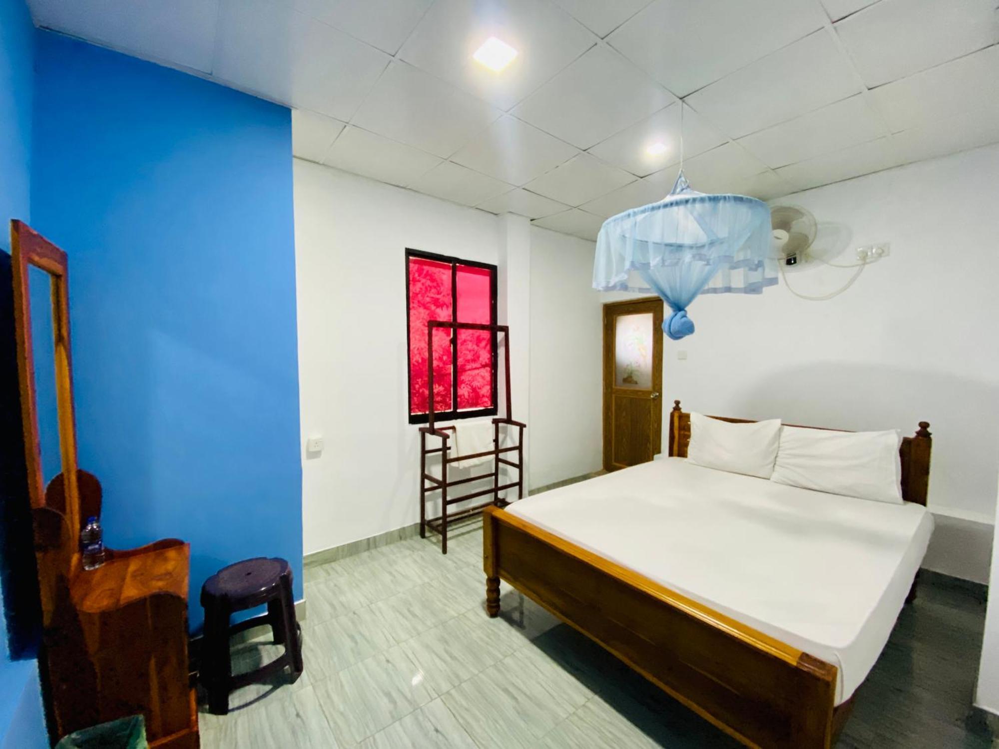Montana Rest Hotell Anuradhapura Exteriör bild